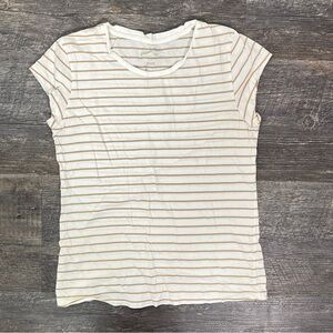 Universal thread white and tan striped T-shirt top size medium M B173